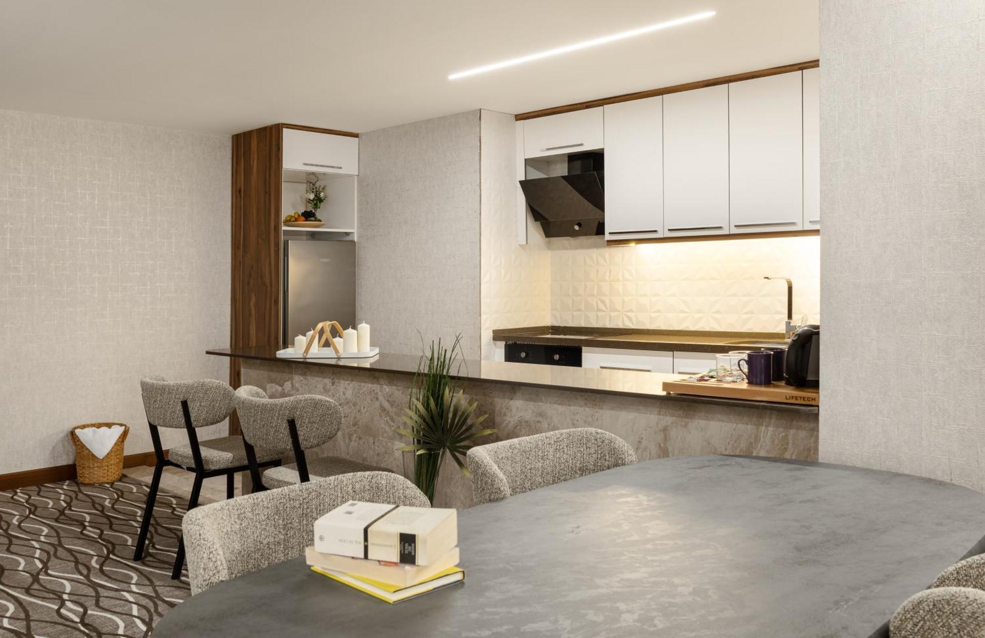 Lilium Hotel & Suites 伯萨 外观 照片