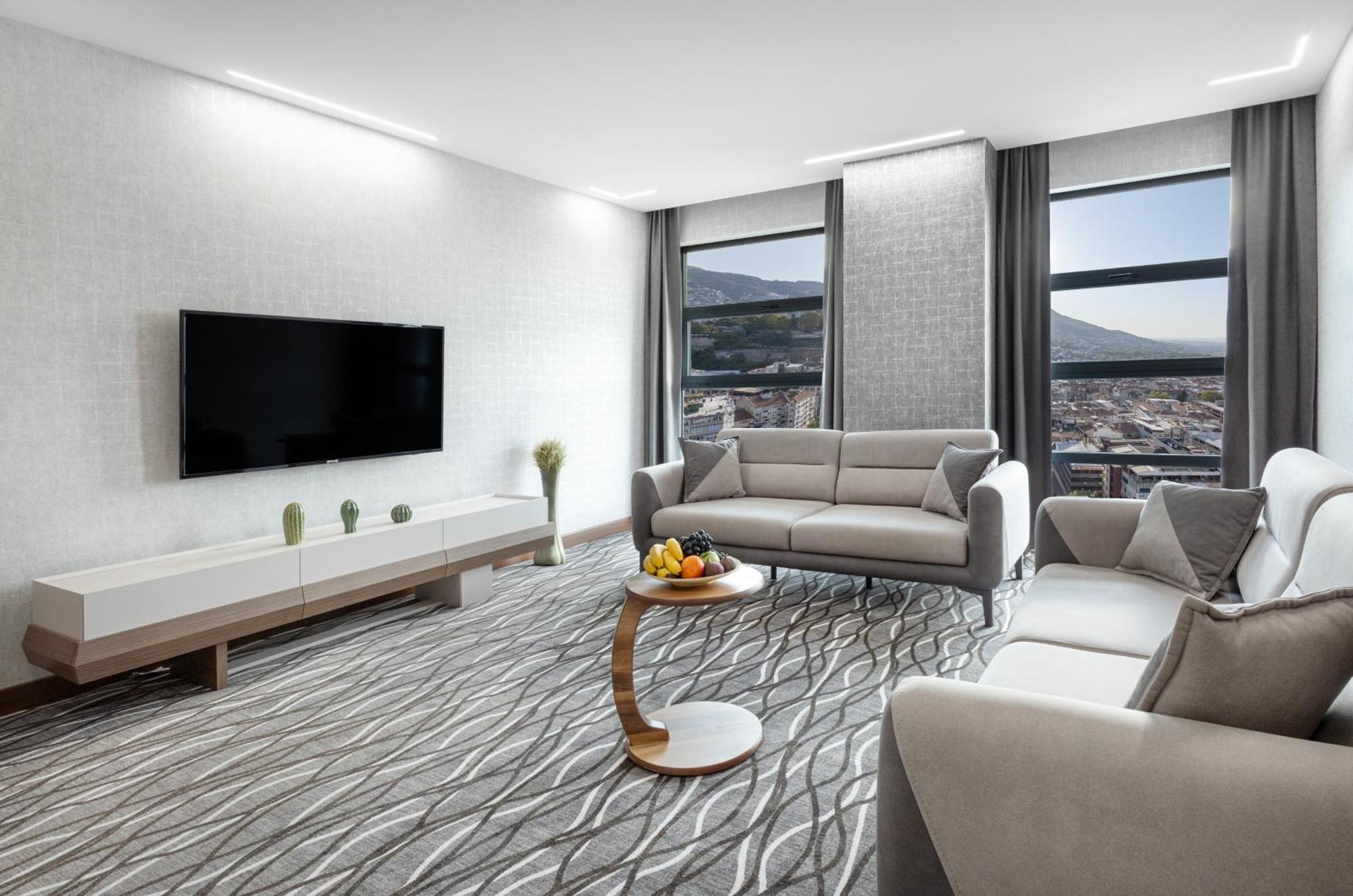 Lilium Hotel & Suites 伯萨 外观 照片
