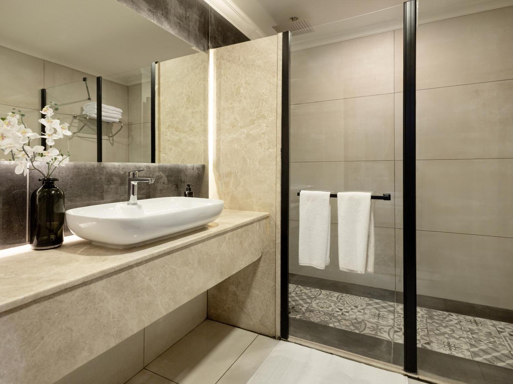 Lilium Hotel & Suites 伯萨 外观 照片