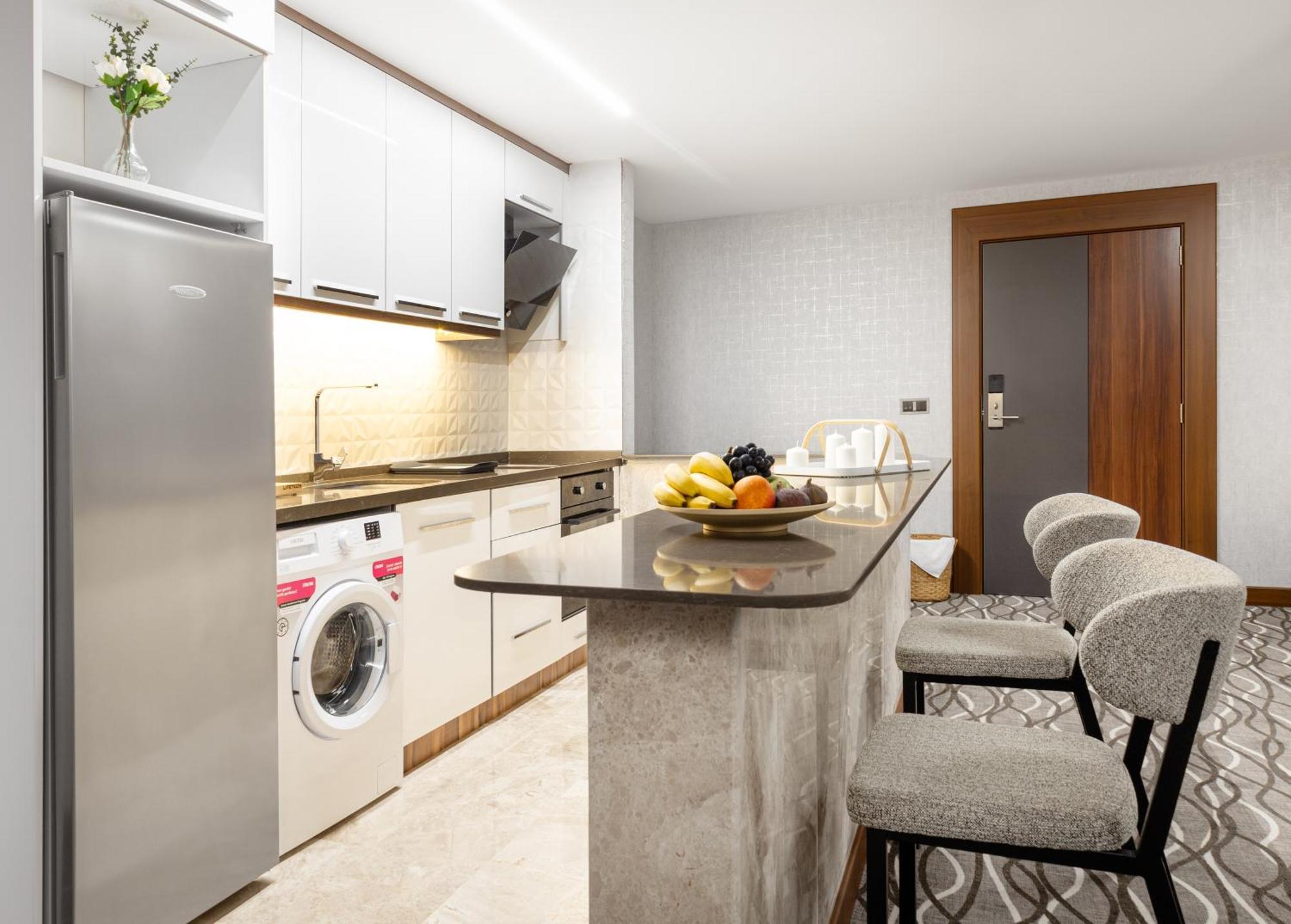 Lilium Hotel & Suites 伯萨 外观 照片